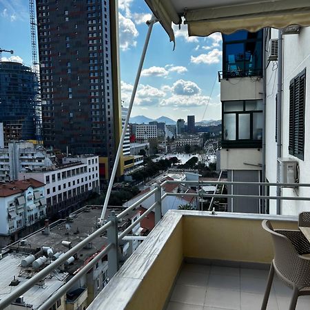 Center View Luxury Apartment Tirana Bagian luar foto